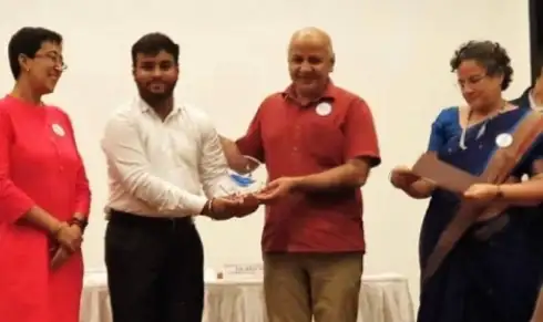 award-img