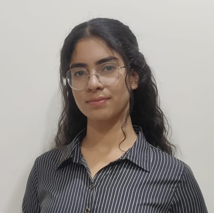 Dr-Aparna
