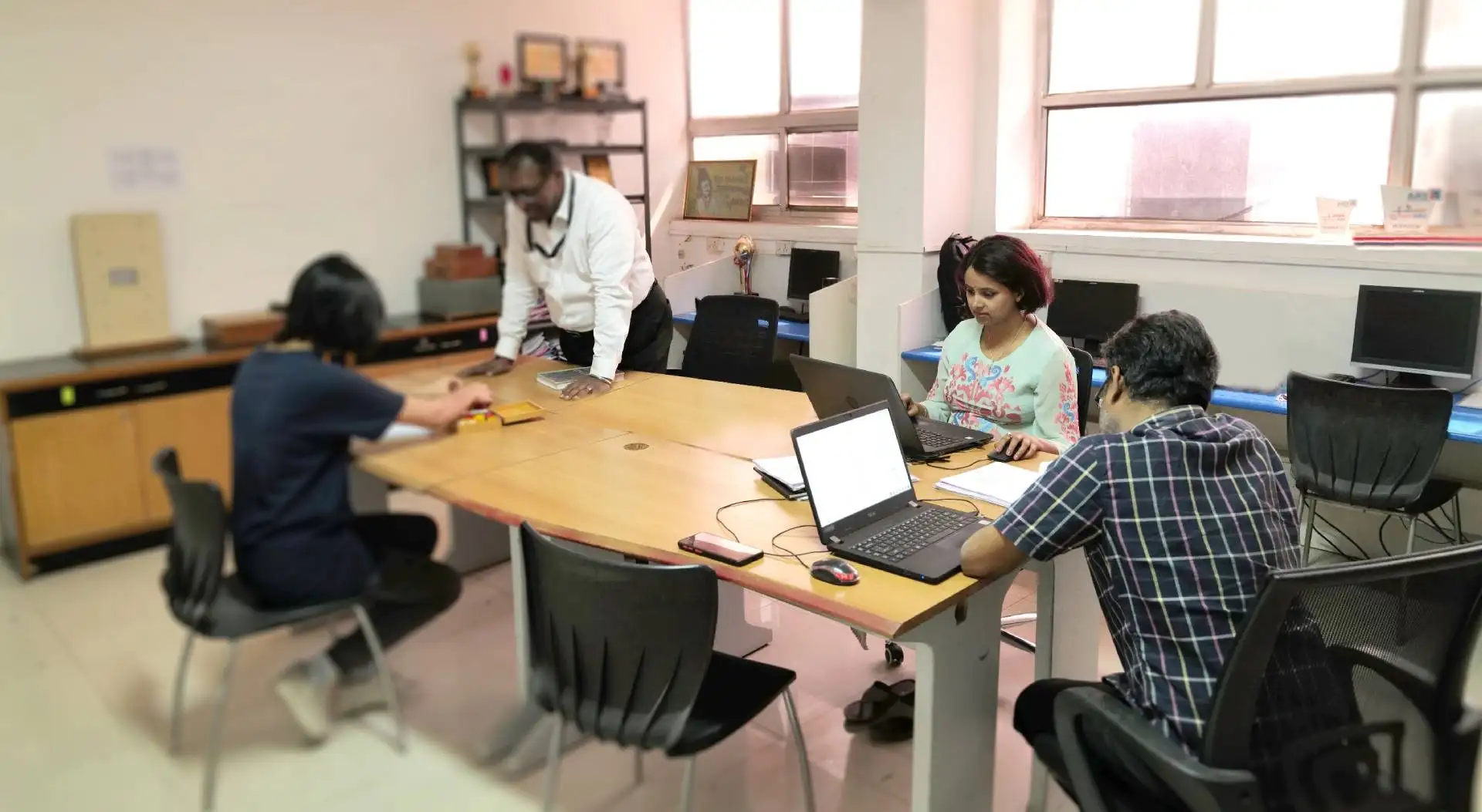 Offering world-class interactive<br> learning experiences