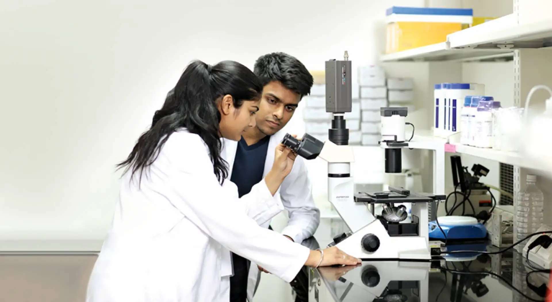 Generating new knowledge<br> for holistic healthcare