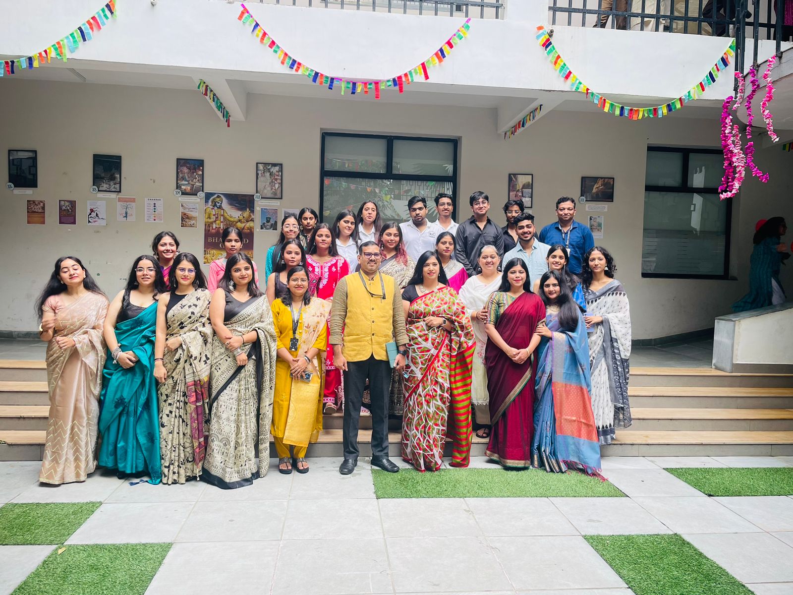 Blending industry and academia <br>for valuable education