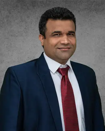 dr-sachin_lakra