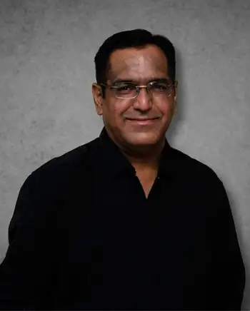 dr-sachin_lakra