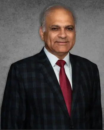 dr-sachin_lakra